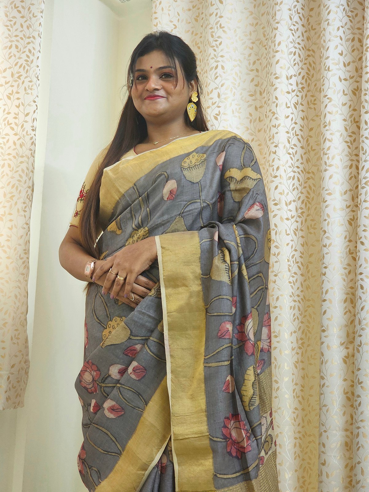Chitraa <span>(Handwoven Tussar with Handmade Kalamkari)</span>