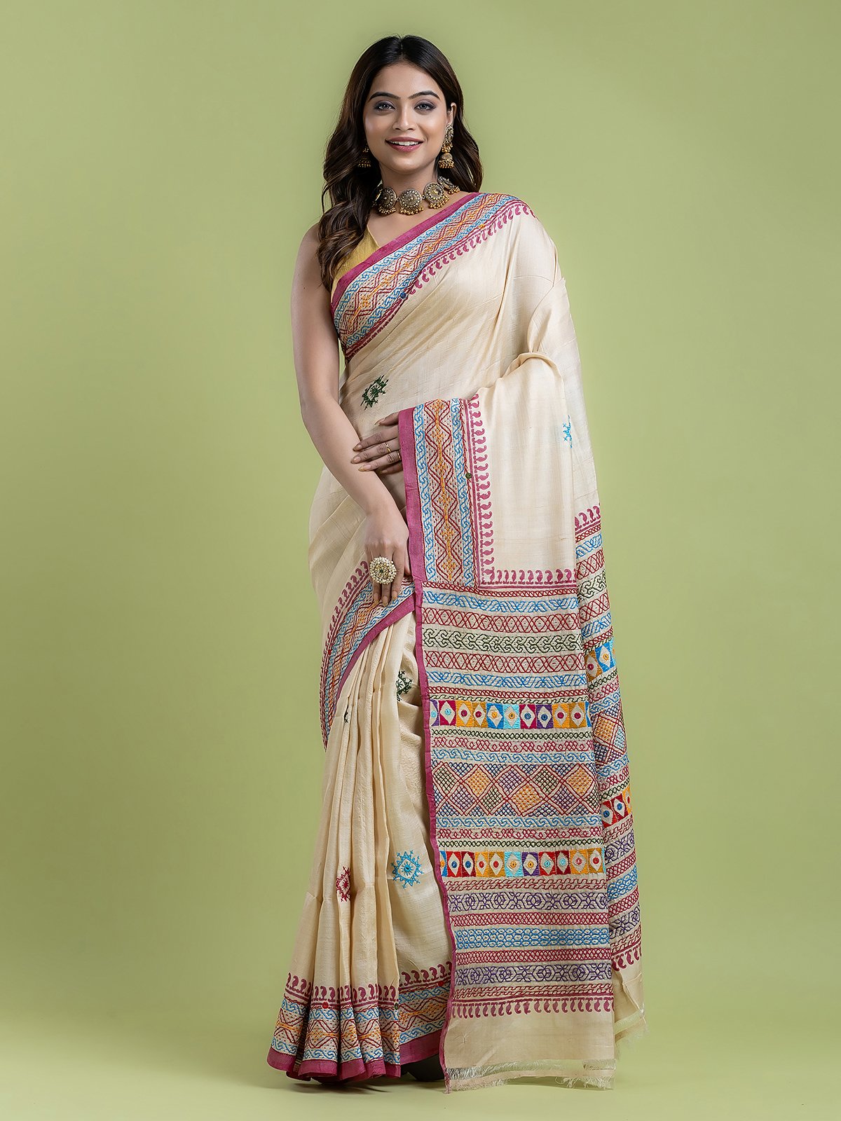 Rang Banjara <span>(Tussar Lambani)</span>