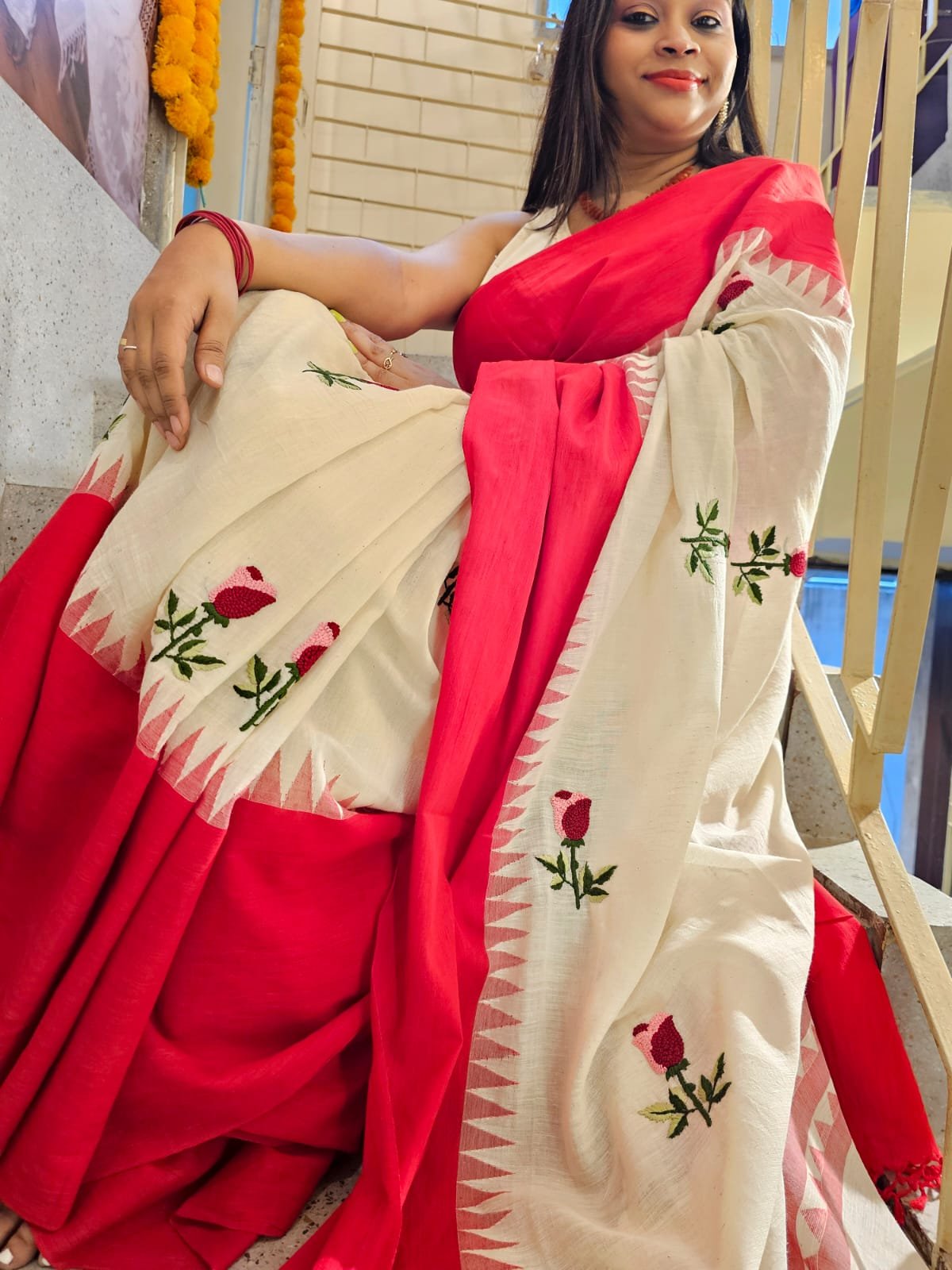 Rakta Mandira <span>(Khadi Jamdani Wide Red Borders)</span>